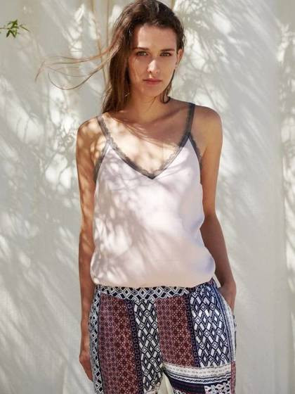 Różowy top na cienkich ramiączkach Blue Shadow