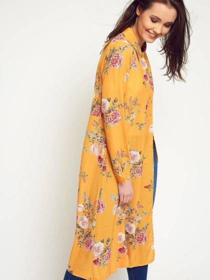 Sukienka kwiatowa ukośnie rozpinana żółta
