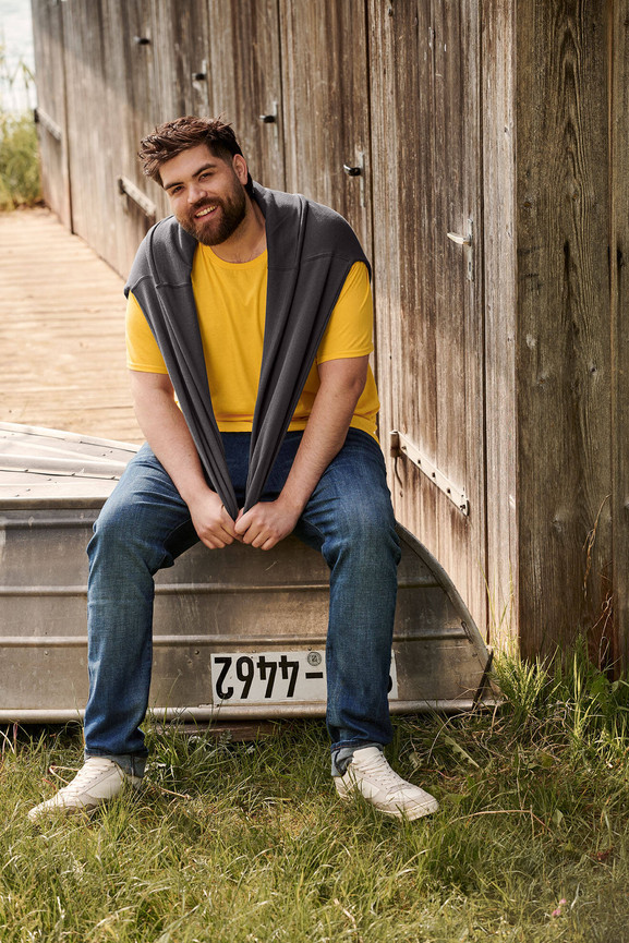 Żółta koszulka męska z czesanej bawełny Iconic rękawem Fruit of the Loom