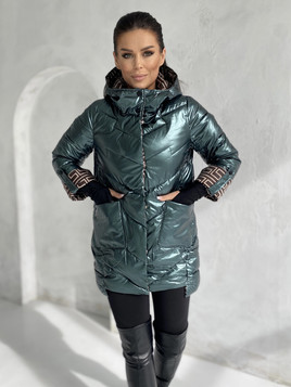 Zielona kurtka z kapturem wysoka stójka Yups