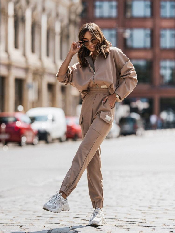 Beżowa kurtka luźna na zamek Cocomore