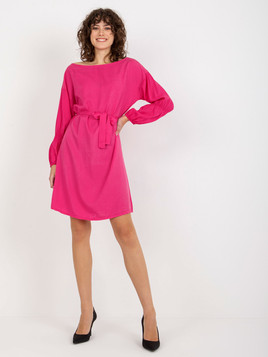 Sukienka wiązana w pasie różowa