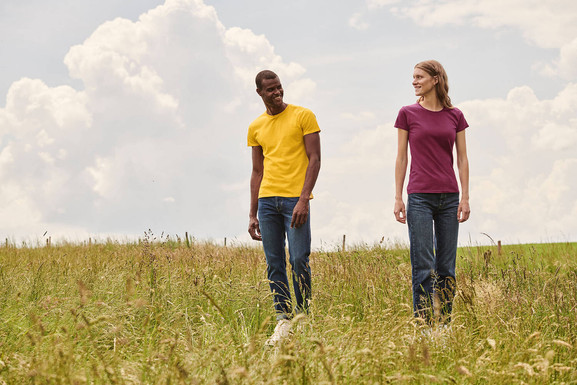 Żółta koszulka męska z czesanej bawełny Iconic rękawem Fruit of the Loom